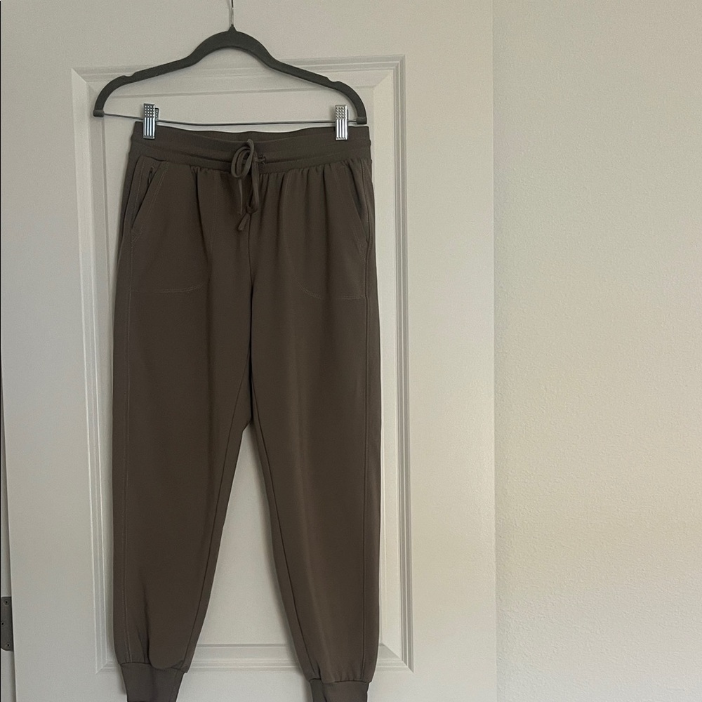 Rachel Zoe Ribbed Waistband Joggers in Taupe Sz S